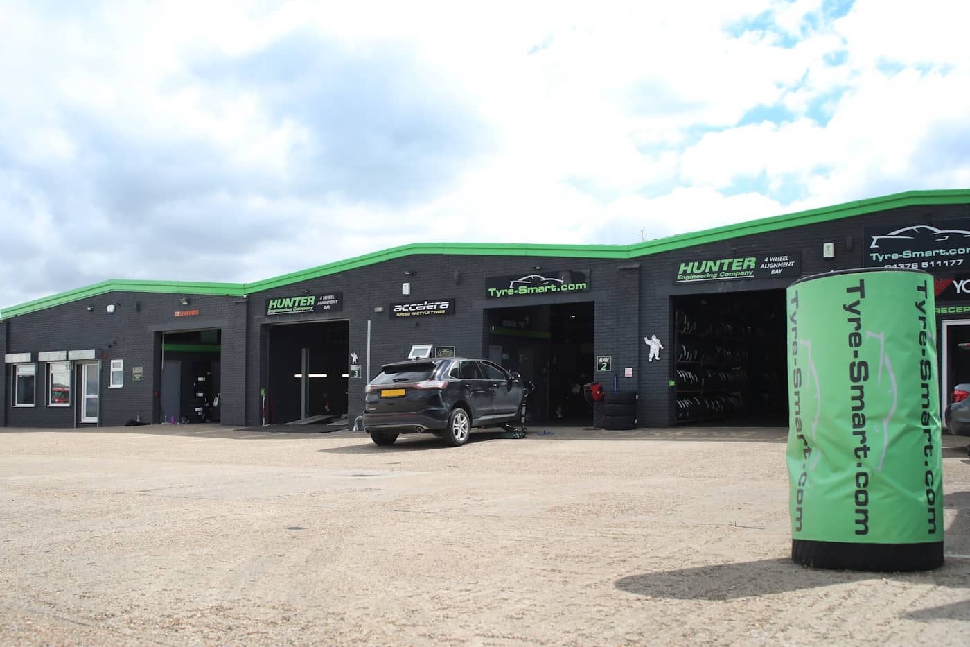 Tyre-Smart (Essex) Reception